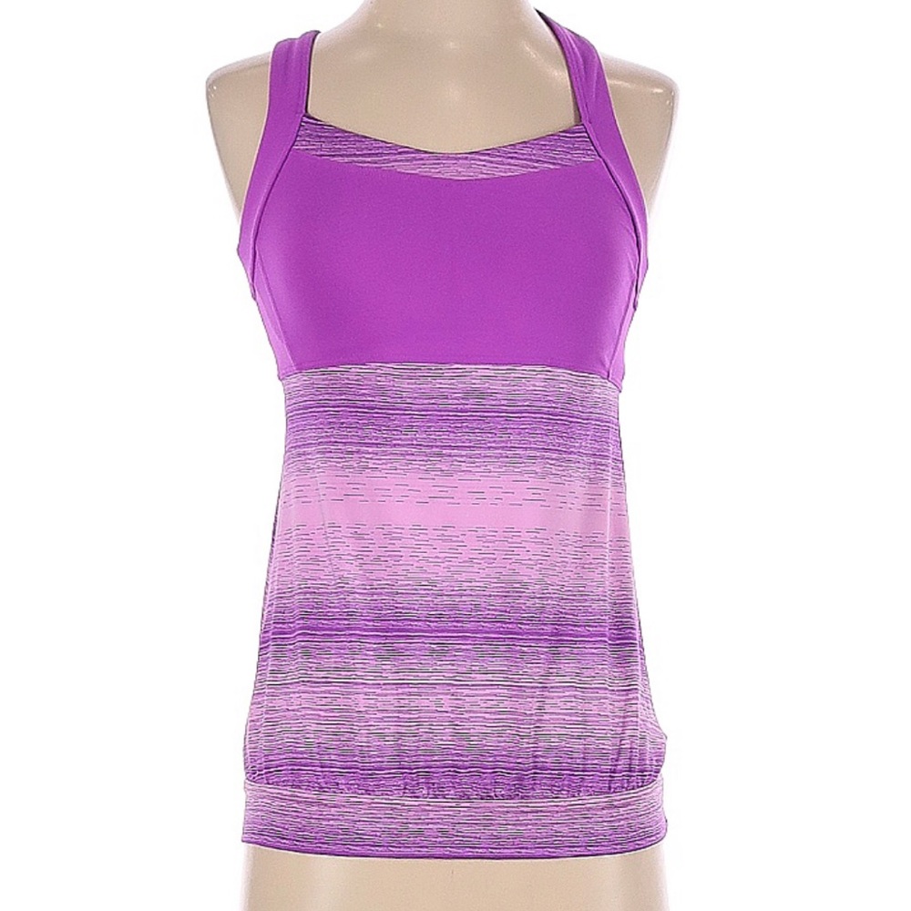 Athleta tank top with built-in bra, size extra small